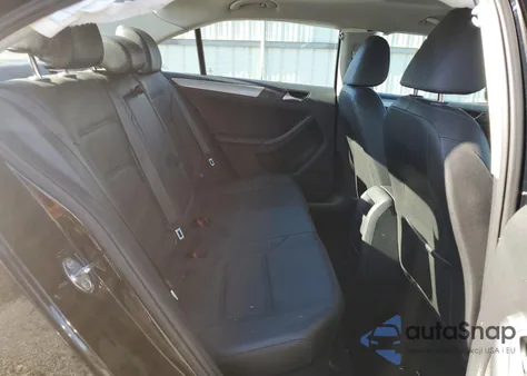 2017 Volkswagen Jetta Se z USA, uszkodzony, nr VIN 3VWDB7AJ9HM304509